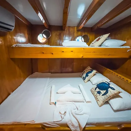 Seaborn Legend Botel *
