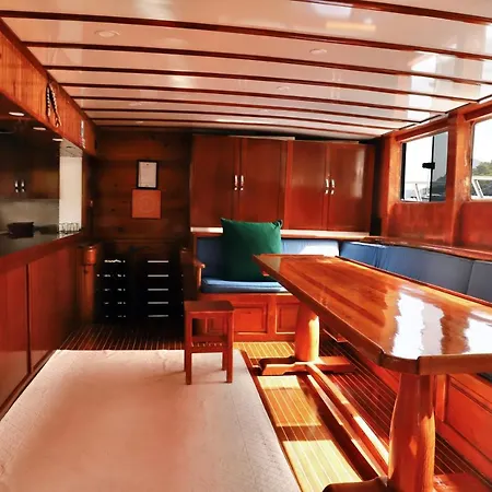 Seaborn Legend Hotel en barco Fethiye